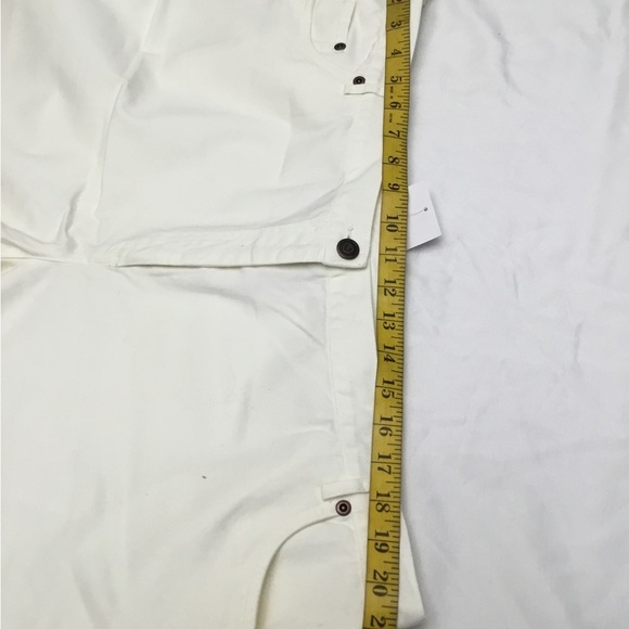 Ruby Rd. Women's Cropped Cream Jeans - Picture 15 of 16